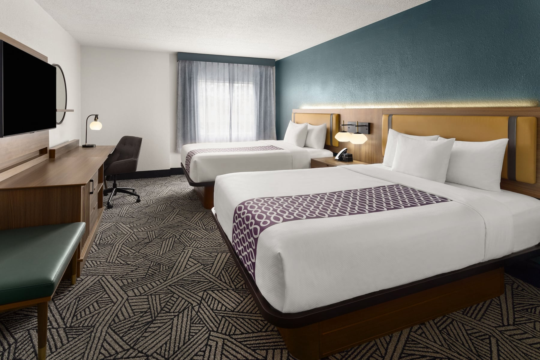 2 Queen Beds, One-Bedroom Suite, Non-Smoking